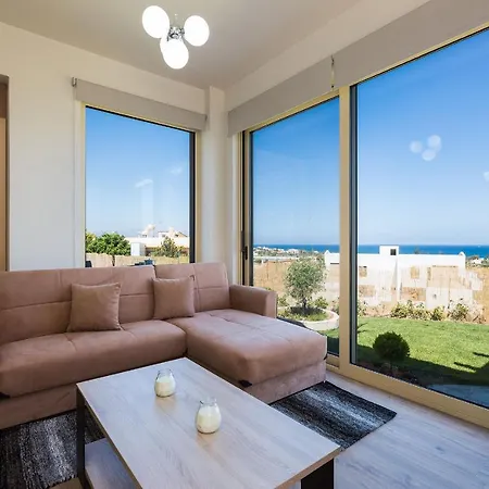Villa Kokkinos *